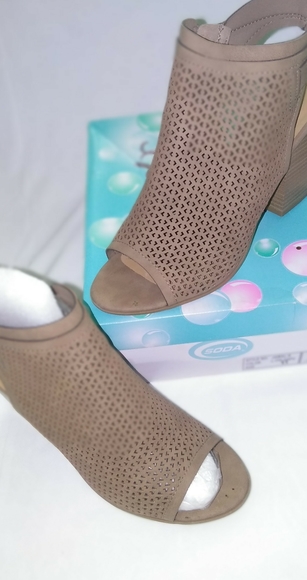 Shoes - 🔥Suede laser cut booties🔥BUNDLE 3 for $25🔥